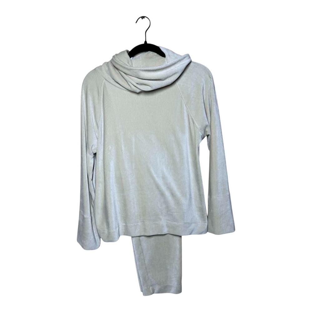 LILLA P CORDUROY SWEAT SUIT SET CREAM COLOR COWL NECK 3/4 SLEEVE SIZE MED - Picture 6 of 7